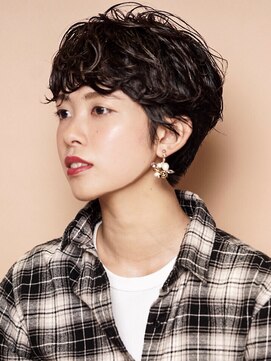 シック(sick) ショート×パーマ