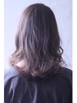 エヌドット 高井田(n.)&nbsp;20代30代・ミディアムレイヤー×Addicthy Color