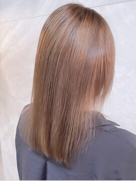 ドゥマン(Demain) ◎カーキグレージュ大人かわいいハイライト小顔カット透明感