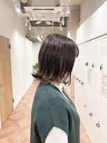 モルニ(MORNI)&nbsp;髪質改善トリートメント_マロンベージュ Aラインボブ かきあげ