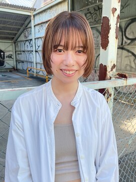 トゥコ(tuco) ボブウルフベージュカラーカジュアルボブ透明感カラーブラウン