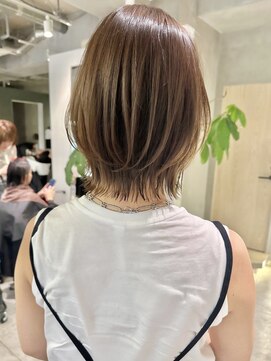 ナナローネス(nana loness) 襟足軽め レイヤーボブ レイヤーカット ボブ 肩上ボブ