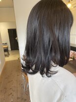 ポーズサロン(PAUSESALON)&nbsp;鎖骨ラインのゆるレイヤー