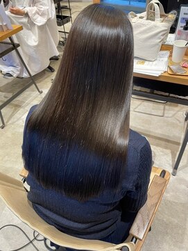 ヘアーエスクールステラ(hair S.COEUR stella) 艶髪ストレート