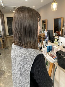 スアバイキキ(SuA by kiki.) 黒髪カタログ/ボブルフ/ネビージュ/ワンレン/小顔スタイル[千葉]