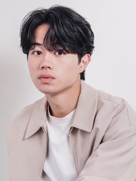 センス 渋谷 宇田川交番前(SENSE) 韓国メンズヘア/カルマパーマ/ニュアンスパーマ*渋谷/MEN'S/眉毛