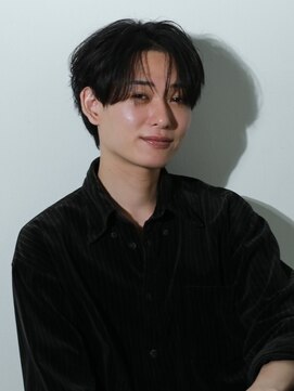 ハイル(KHAIR) 韓国風センターパート《谷　昂将》