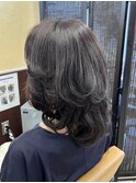 40代50代コテ巻きワンカールで仕上げる大人レイヤー白髪染め