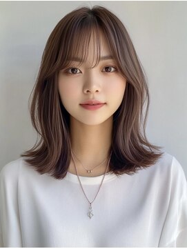 アージュ 久留米ゆめタウン店 アッシュブラウン ミディアム くびれヘア ワンカール