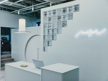 ミッシュバイアーバン(misch by urban.)の写真/【名駅5分】駅チカの店内改装リニューアルOPEN☆一人一人のお客様との時間を大切にしているのが嬉しい♪