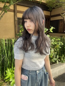 エレノア 藤沢(Eleanor) グレージュカラー