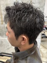 リット(lit.) MEN’S HAIR/サーフカール/刈り上げセンターパート/守谷