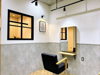 アグ ヘアー ベニー 八木山店(Agu hair beny)の写真/お子様連れのご来店もOK◎忙しいママ・パパも、ご家族で通いやすいサロン♪