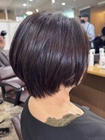 シェリー(Cherie) えり足スッキリショートボブ