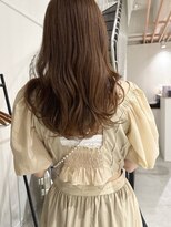 カミエ(kamie) ツヤ感溢れるブラウンロング×大人っぽカット