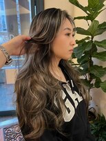 エッセンザ 梅田(ESSENZA)&nbsp;海外ハイライト