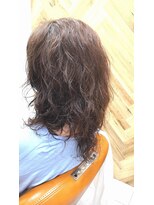 グラッソ ヘアーアンドアイ(Grasso) 根本からリッジが出るデジタルパーマ