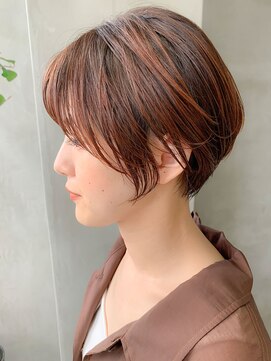 テトヘアー(teto hair) ショートボブ、前下がり、丸みショート、オレンジベージュ