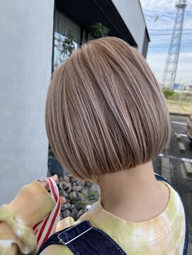 ブロック(BLOCK.) ハイトーンベージュ☆