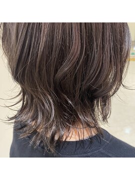 シャンプーボーイ モカグレージュ♪