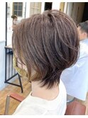 大人レイヤーショートボブ