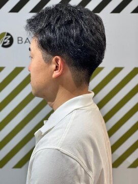 バーバーバー 四谷(BARBER-BAR) 大人のツーブロックスタイル