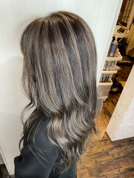 ビヨンド リンク(BEYOND L'INK) バレイヤージュ