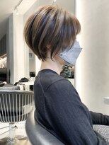 ロンドジェネルーズ 柏(Lond generous)&nbsp;【斉藤航人】白髪ぼかしハイライト×ショートカット【柏】