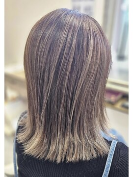 ヘアーアンドメイク ドレス(DRESS) 白髪ぼかし＆透明感カラー