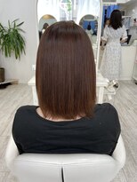 アルターシェリー(aL-ter che'rie)&nbsp;酸性ストレート[デザインカラー/レイヤーカッ/ウェットヘア]