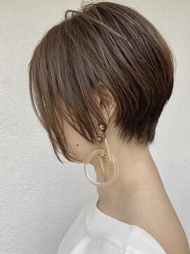 エスト 幕張本郷(est.) 外ハネボブ/美髪/オリーブグレー/ハイライト/シルバーベージュ