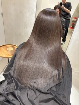 吉野ヘアダメージ研究所 銀座の写真/「他店で断られる」「常に失敗される」という方も大歓迎！本物の技術・知識・トークで今までにない美髪を。