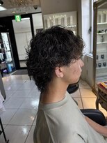 アイズ 海老名(AIZU) 波巻きスパイラルパーマ 波巻きウルフパーマ 縦落ちツイスト