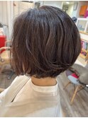 ショートボブ