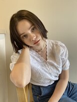 ロカ(roka) ブリーチなしカラー/透明感グレージュ/切りっぱなしボブ