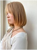 ハイトーンカラー×小顔切りっぱなしショートボブ×透明感p川口