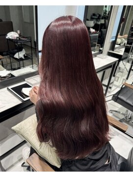 フォルテ 藤枝エピ店 ブリーチなしダブルカラーで叶うカシスレッド