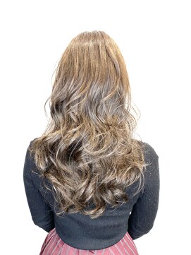 アヤナ バイ アヤラ(ayana by ayala) ブリーチなしハイトーンアッシュ