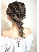 卒業式　成人式　結婚式　ヘアセット　アレンジ　編み込み☆