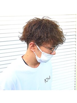 ルシードスタイルアートラッシュ(LUCIDO STYLE ARTRUSH) 波打ちパーマ