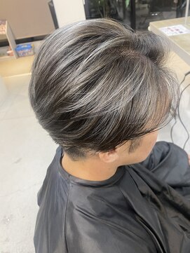 オリ(‘Oli) メンズ　ハイライト