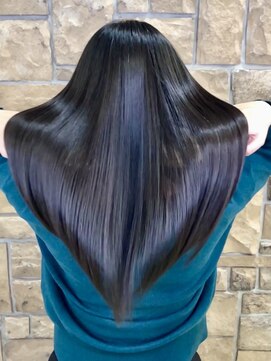 ゼストララ(ZEST Lara) 【YUICHI】酸性ストレート×髪質改善トリートメント【吉祥寺】