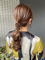 スーリール 博多店(Sourire)&nbsp;カジュアルローポニー☆セミロングヘア