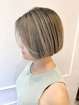 ネオリーブギンザ 銀座店(Neolive GINZA) (銀座) バレイヤージュ　ミニボブ