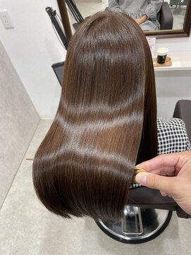 ラナ(Lana) 【Lana】カーキベージュ　艶髪　髪質改善カラー