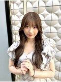 上品で華やかなグレージュカラー