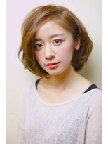 プラスワン 自由が丘(+ONE)&nbsp;【＋ONE 自由が丘】ヌーディーベージュ☆ニュアンスカールボブ