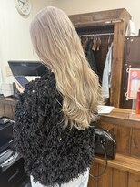 ジャストビューティー リアリー(just beauty Really)&nbsp;ブリーチ2.3回～◎ ホワイトベージュ 【横須賀中央 Really】