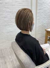 白髪を気にされてる方にも毎回のカラーが楽しみをご提供！　stylist/大西めぐみ