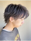 センターパート　マッシュ　グレージュ　パーマ　ブリーチ